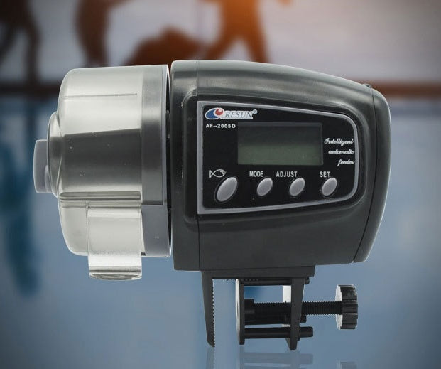 Revolutionize Your Aquarium Care with the Digital Automatic Fish Feeder